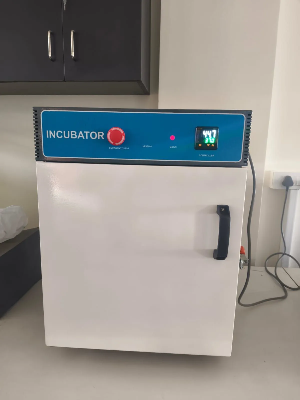 Laboratory incubator installation at Atria University Bengaluru for cell and microbial culture by Global Bioscience Solutions GBS
